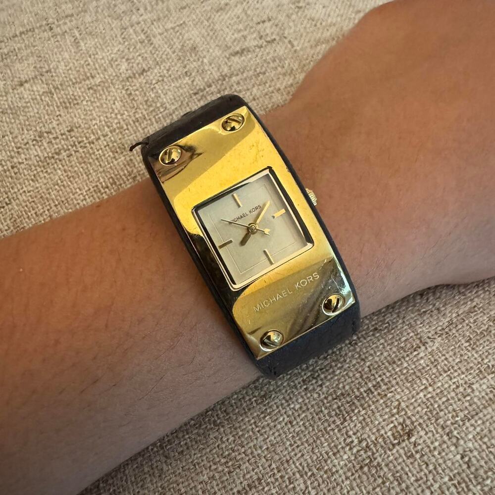 Michael kors gold & brown watch